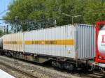 Sgns Containertragwagen der Firma Hupac uaus der Schweiz.