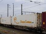 Sggmrss Hupac Gelenk-Containertragwagen aus der Schweiz mit Nummer 33 TEN 85 CH-HUPAC 4961 770-6 Bahnhof Rheine, Deutschland 17-04-2025.

Sggmrss gelede containerdraagwagen van HUPAC uit Zwitserland met nummer 33 TEN 85 CH-HUPAC 4961 770-6 station Rheine, Duitsland 17-04-2025.