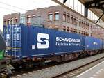 Sggmrss Railrelease Gelenk-Containertragwagen aus Holland mit Nummer 37 TEN 84 NL-RRL 4961 251-4 Gleis 1 Bahnhof Hengelo, Niederlande 17-04-2025.
