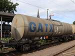 Zacens GATX Drehgestell-Kesselwagen aus Holland mit Nummer 37 TEN 84 NL-GATXD 7932 241-4 Gleis 1 Bahnhof Salzbergen, Deutschland 27-08-2025.

Zacens vierassige ketelwagen uit Nederland van GATX met nummer 37 TEN 84 NL-GATXD 7932 241-4 spoor 1 station Salzbergen, Duitsland 27-08-2025.