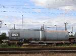 Zas Zas Drehgestell-Kesselwagen vom Einsteller GATX mit Nummer 33 RIV 80 D-GATXD 7956 844-4 G�terbahnhof Oberhausen West 23-07-2026.

Zas vierassige ketelwagen van GATX met nummer 33 RIV 80 D-GATXD 7956 844-4 goederenstation Oberhausen West, Duitsl ...