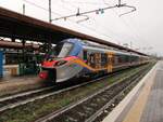 Treitalia Alstom Coradia Stream elektrisch Triebzug ETR 104 095 Bahnhof Verona Porta Nuova 21-10-2025.
