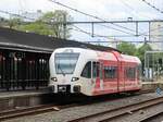 Arriva Stadler D-GTW 2/6 Spurt Dieseltriebzug 10 252  Ottho Gerhard Heldring  spoor 3 Bhanhof Apeldoorn 16-05-2023.
