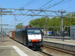 MRCE (Mitsui Rail Capital Europe B.V.) Lok 189 207 mit Gterzug. Gleis 4 Dordrecht, Niederlande 12-06-2015.

MRCE (Mitsui Rail Capital Europe B.V.) loc 189 207 met goederentrein. Spoor 4 Dordrecht 12-06-2015.