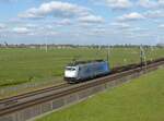 Rurtalbahn TRAXX Lokomotive 186 425-5 Polderweg, Hardinxveld-Giessendam, Niederlande 07-05-2021.