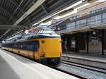 NS ICM-III Triebzug 4071 abfahrt Gleis 6 Bahnhof Amersfoort Centraal 02-08-2022.