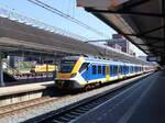 NS SNG Triebzug 3008 und 2749 Gleis 6 Amersfoort Centraal 14-05-2024.