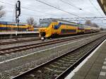 NS DD-IRM Triebzug 9549 Gleis 7 Leiden Centraal Station 06-01-2025.

NS DD-IRM treinstel 9549 spoor 7 Leiden Centraal Station 06-01-2025.