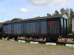 ZLSM (Zuid‐Limburgse Stoomtrein Maatschappij) Nummer 225-31 Hbis Schiebewandwagen Baujahr  Talbot Baujahr 1973. ex-NS 01 RIV 84 225 3 247-5 Bahnhof Simpelveld, Niederlande 21-08-2024.

ZLSM (Zuid‐Limburgse Stoomtrein Maatschappij) nummer 225-31 Hbis twee-assige gesloten goederenwagen Talbot bouwjaar 1973. ex-NS 01 RIV 84 225 3 247-5 station Simpelveld 21-08-2024.
