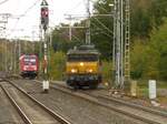 NS Lokomotive 1744 Gleis 11 en DB Lokomotive 101 122-0 Bad Bentheim, Deutschland 02-11-2018.