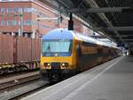 NS DDZ-VI Triebzug 7617 als Intercity 1744 von Enschede nach Den Haag CS. Gleis 7 Bahnhof Amersfoort centraal 12-03-2026.


NS DDZ-VI treinstel 7617 als trein 1744 van Enschede naar Den Haag CS.   Spoor 7 station Amersfoort centraal 12-03-2026.