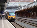 NS DDZ-IV Triebzug 7543 Bahnhof Amersfoort centraal 12-03-2026.

NS DDZ-IV treinstel 7543 station Amersfoort centraal 12-03-2026.


