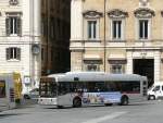 ATAC Bus 4279 Irisbus 491E.12.27 CNG CityClass Baujahr 2006. Piazza Venezia, Rom 01-09-2014.

ATAC bus 4279 Irisbus 491E.12.27 CNG CityClass bouwjaar 2006. Piazza Venezia, Rome 01-09-2014.