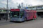 In einem ausrangierten Citaro der KVB ist ein Beratungszentrum fr junge Menschen im Klner Bahnhofsmillieu eingerichtet. Der Bus hat seinen festen Standplatz in der hinteren Ecke des Busbahnhofes Breslauer Platz/Hbf.