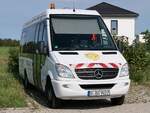 Mercedes Sprinter der Berufsgenossenschaft der Bauwirtschaft aus Deutschland in der Nähe von Greifswald.