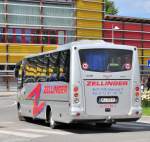 Nachschuss auf den Midibus MERCEDES BENZ O 818 Beluga9 von ZELLINGER Reisen aus Obersterreich am 30.6.2013 in Krems an der Donau.