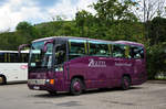 Mercedes O 404 von Zwetti Reisen aus sterreich in Krems.