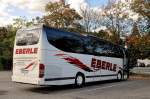 MERCEDES BENZ TRAVEGO von EBERLE Reisen aus der BRD im September 2013 in Krems gesehen.