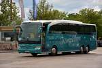 Mercedes Travego von Schrnig Reisen aus der BRD 2018 in Krems gesehen.