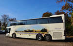 Neoplan Spaceliner von Ludwig Pecnik Reisen aus sterreich in Krems.