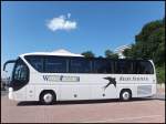 Neoplan Tourliner von Reise-Schieck/Weltenbummler aus Deutschland im Stadthafen Sassnitz.