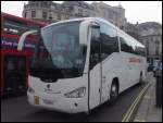 Scania Irizar von Laguna Holidays aus England in London.