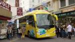 Scania Irizar rollt durch die Innenstadt von Lourdes, September 2014