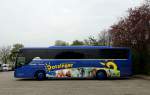 SETRA 415 GT-HD von DATZINGER Reisen aus �sterreich am 6.4.2014 in Krems gesehen.