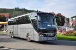 Setra 517 HDH aus der BRD am 24.9.2014 in Krems gesehen.