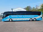 Setra 517 HD von Aakirkeby Turist- og Selskabskørsel aus Dänemark im Stadthafen Sassnitz.