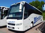 Volvo 9700 von Binder Reisen aus Österreich im Stadthafen Sassnitz.