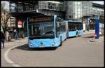 Mercedes Citaro Gelenkbus der Stadtwerke Wuppertal Nr 1381 verl��t am 12.5.2015 den Busbahnhof an der Schwebebahn Endstation in Oberbarmen.