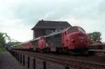 DSB Litra MX 1021 + 1023 Ausfahrt Flensburg mit E 156, 19.08.1981