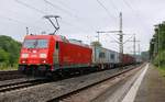 DBCSC 185 327-1 mit dem neuen Maersk Containerzug in Schleswig Richtung Hamburg.