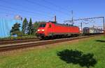 DBCSC EG 3102, REV/Cph/17.10.22 brachte einen Güterzug nach Pattburg, dann wurde umgespannt auf BR 185 wegen Bauarbeiten in und um Hamburg.