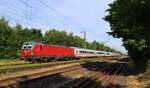 DSB EB 3211-7 mit dem IC 1191 und zarten +40min festgehalten bei der Durchfahrt in Jübek.