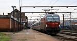 DSB Litra EB 3211 mit dem EC 398 nach Kopenhagen beim Halt in Pattburg/DK.