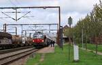 DSB Litra EB 3240 mit EC 394 nach Hamburg beim Halt mit Personalwechsel im dänischen Grenzbahnhof Pattburg.