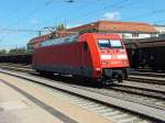 101 092 wird hier am 31.7.13 gerade bereitgestellt, um einen Intercity nach Stuttgart ab Singen zu bespannen.