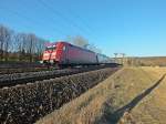 101 027 hat vor wenigen Augenblicken mit ihrem InterCity Erfurt verlassen und ist nun auf dem Weg in Richtung Westen.