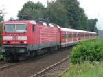 143 660 fhrt am 27.08.2010 in den Bahnhof Dsseldorf-Reisholz ein.