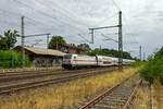 Mit einem InterCity in Richtung Hannover durchfhrt 146 552 Niederndodeleben.