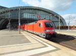 182 012 verlsst am 2.10.13 den Berliner Hauptbahnhof.