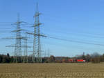 189 046 und 030 mit Kohlezug bei Hilden, 27.2.19.