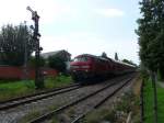 Am 04.08.2011 zeigt sich 218 427 mit einem IRE nach Ulm in Lindau.