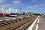 VT 729 der Niederbarnimer Eisenbahn fährt nach einem kurzen Halt in Berlin-Lichtenberg weiter zum Bahnhof Ostkreuz.