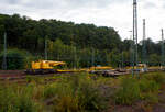 Der 125 t KIROW Gleisbauschienenkran KIROW Multi Tasker KRC 810 T (mit Schwerlastausr�stung), Schweres Nebenfahrzeug Nr.