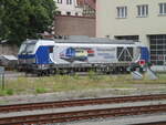RPRS 248 002  parkte ,am 17.Juli 2025,vor dem Lokschuppen in Meiningen.