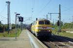 Wiebe-Lok Nr.11 (216 012-5) ex DB 216 068 mit einem Fccpps Ganzzug in Braunschweig.