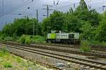 Nachdem sie einige Wagen in das Hafengel�nde gebracht hat, kehrt 0275 905 in den Hammer G�terbahnhof zur�ck.